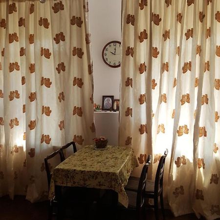 Абазинская 35 Sukhumi Exteriör bild