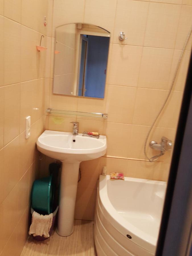 Абазинская 35 Sukhumi Exteriör bild