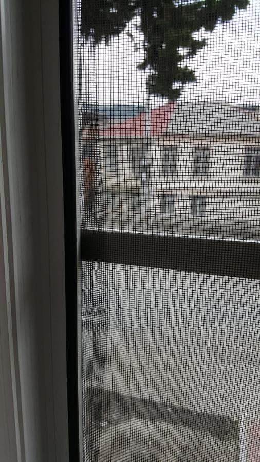 Абазинская 35 Sukhumi Exteriör bild