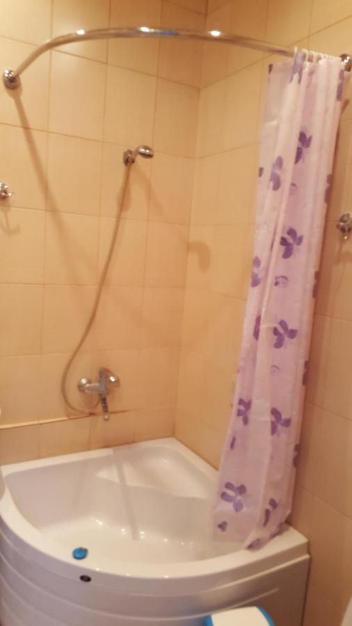 Абазинская 35 Sukhumi Exteriör bild