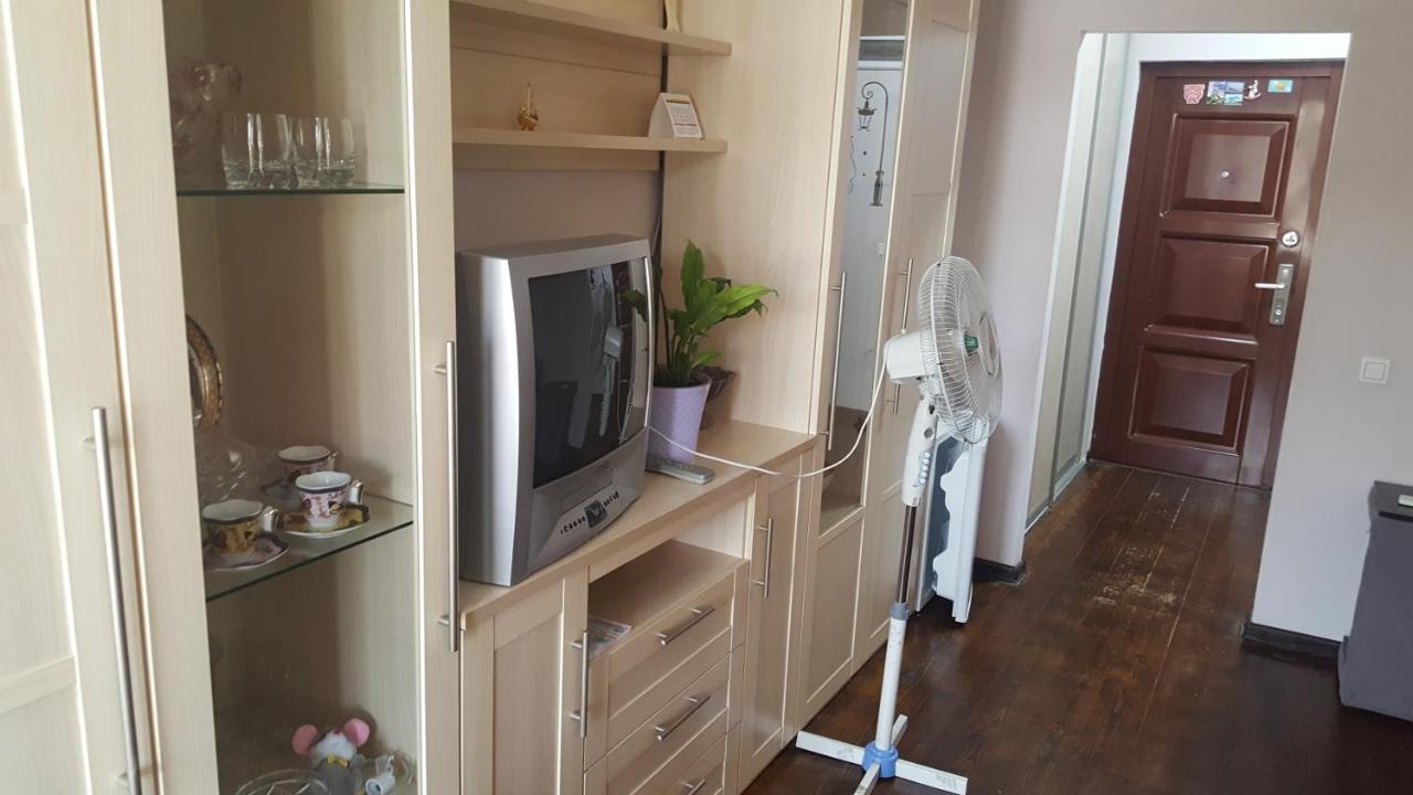 Абазинская 35 Sukhumi Exteriör bild